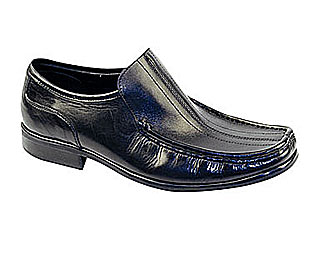 Barratts Essential Loafer With Centre Seam Detail - Size 13 -14