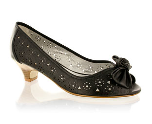 Barratts Essential Wide Fit Sandal With Chop Out Detail