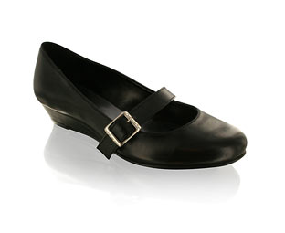 Fabulous Casual Shoe With Diamante And Buckle Detail