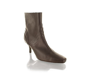 Fabulous Leather Ankle Boot With Pleat Detail - Size 1 -2