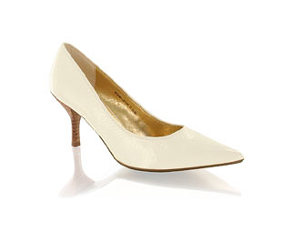 Fabulous Mid Heel Court Shoe