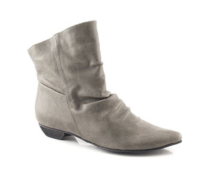Barratts Lean Back Ankle Boot