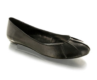 Barratts Simple Round Toe Pump With Ruched Detail- Size 10