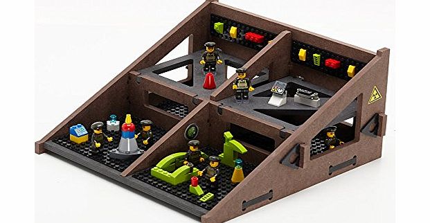 Base Ace 3D Play Platform Kit 2 Black-Brown, Mini Figure Adventures