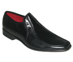 BASE LONDON BASE PIN UP APR LOAF