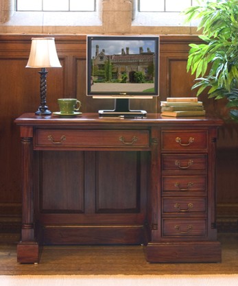 Baumhaus La Roque Single Pedestal Computer Desk