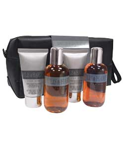Baylis and Harding Mens Washbag Set