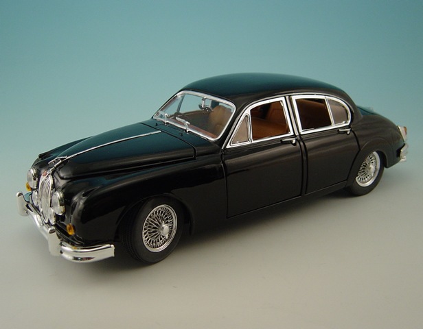 Bburago Jaguar MK2 1959 Black