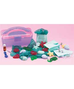 Soap and Bathbomb Kit