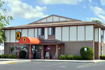BEAVER DAM SUPER 8 MOTEL - BEAVER DAM