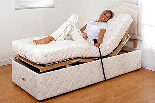 Bedworld Discount Chloe Adjustable Bed Kingsize 150cm