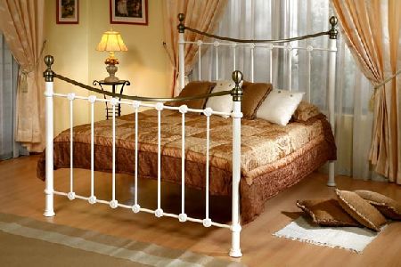 Bedworld Discount Kelso Cream Metal Bed Frame Kingsize 150cm