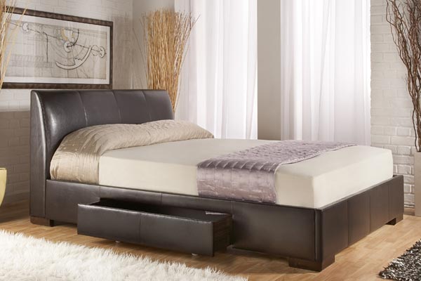 Bedworld Discount Kenton Black Bed Frame Double 135cm
