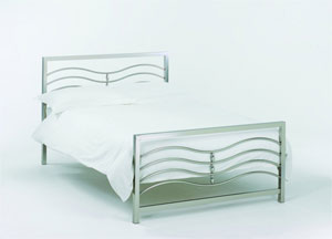 Bentley Designs- Revo- 4FT 6&quot; Double Bedstead