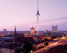 Berlin TV Tower @night - Child