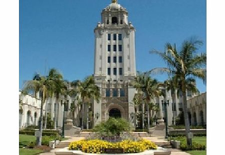 Beverly Hills Golden Triangle - Small Group Tour