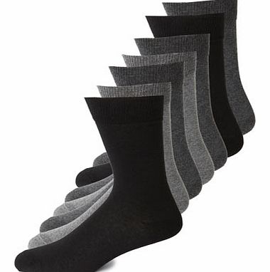 7 Pack Grey Fresher Feet Socks, Grey BR61F07DGRY