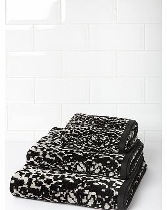 Bhs Animal print towel range, monochrome 1942821569