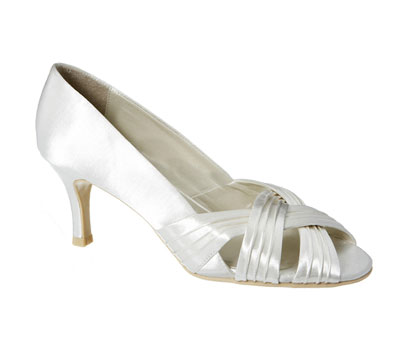 Rhona bridal court shoe