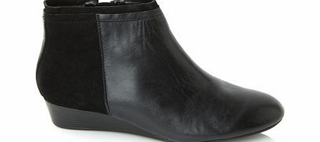 Womens Hush Puppies Black Candid Bootie, black