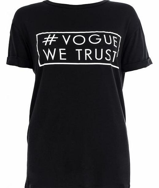 Black and White ``#Vogue We Trust`` T-shirt