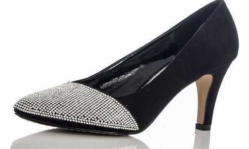 pointed court shoes