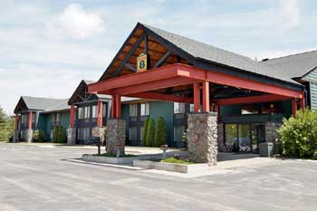 BLACK RIVER FALLS Super 8 Motel - Black River Falls
