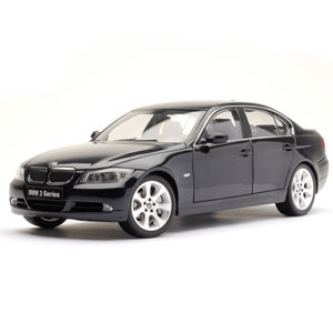 330i 2005 - Navy blue 1:18