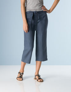 Boden Casual Linen Crops