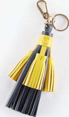 Boden, 1669[^]35116201 Tassel Charm Navy/Canary Boden, Navy/Canary