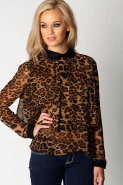 boohoo Anna Cape Detail Leopard Blouse Female