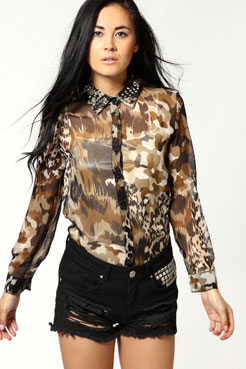 boohoo Bobbi Animal Print Blouse With Spike Studs Female