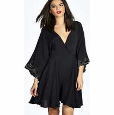 Boutique Clara Moss Crepe Scalloped Kimono