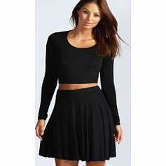 boohoo Carey Flippy Jersey Skater Skirt - black azz43249