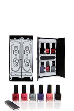 boohoo Chloe Nails Wardrobe Female