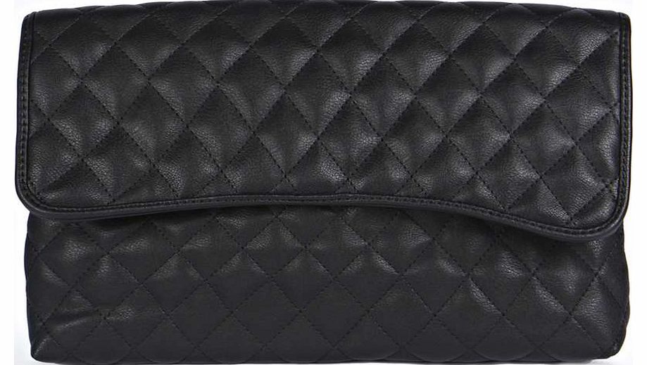 boohoo Darcey Curved Quilted Clutch Bag - black azz18317