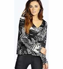boohoo Ella Printed Long Sleeve V Neck Woven Top -