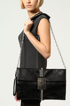 boohoo Elodie Chain Wrap Clutch Bag Female