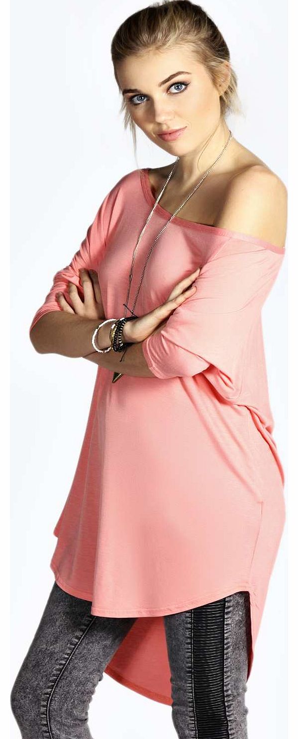 boohoo Elsa Raglan Off The Shoulder Dip Back Tunic -