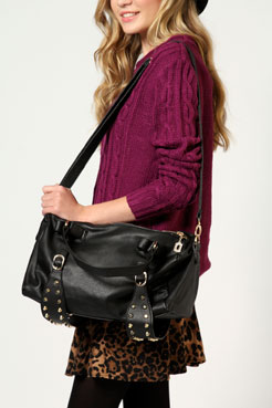 Inayal Stud Base Strap Barrel Bag Female