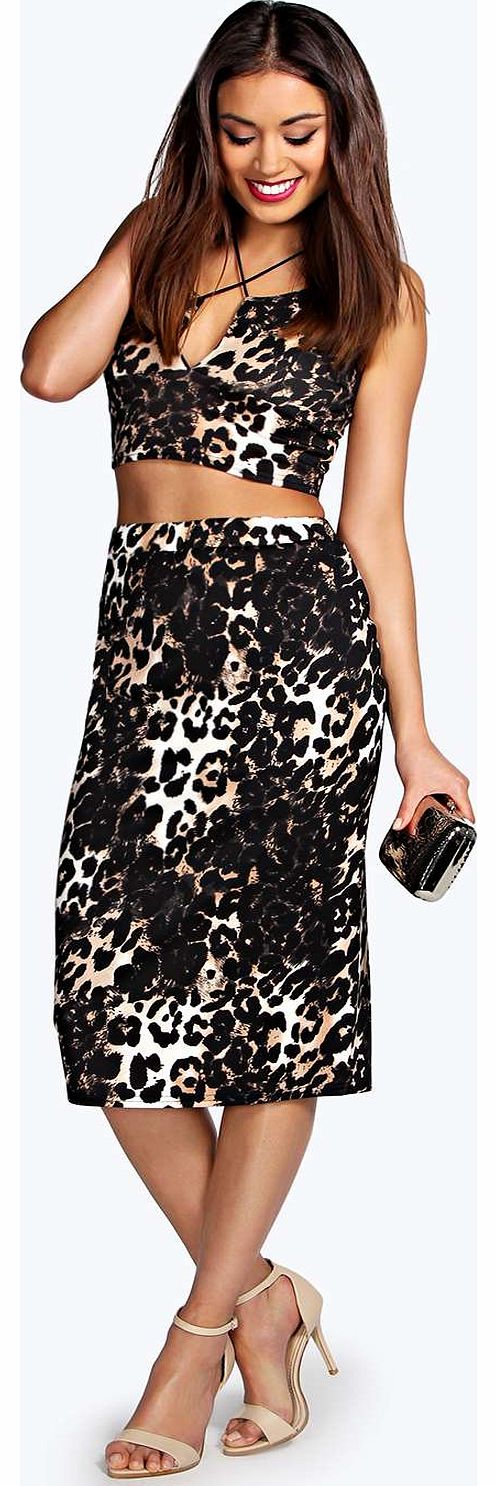 boohoo Kelly Leopard Barlet And Skirt Co-Ord Set -