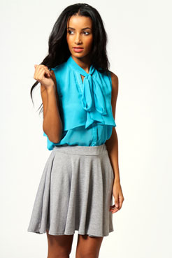 boohoo Leonie Sleeveless Pussy Bow Blouse Female