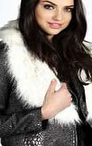 boohoo Longpile short Length Faux Fur Scarf - white