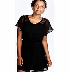 boohoo Lucinda Lace Insert Sleeve Shift Dress - black