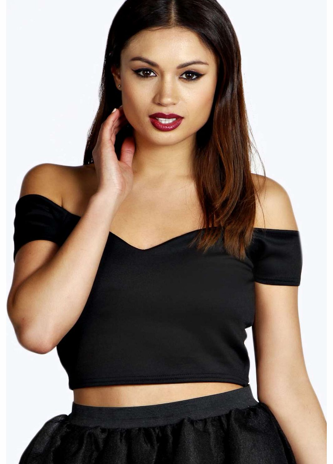 boohoo Maisy Bardot Plunge Neck Crop Top - black azz16986