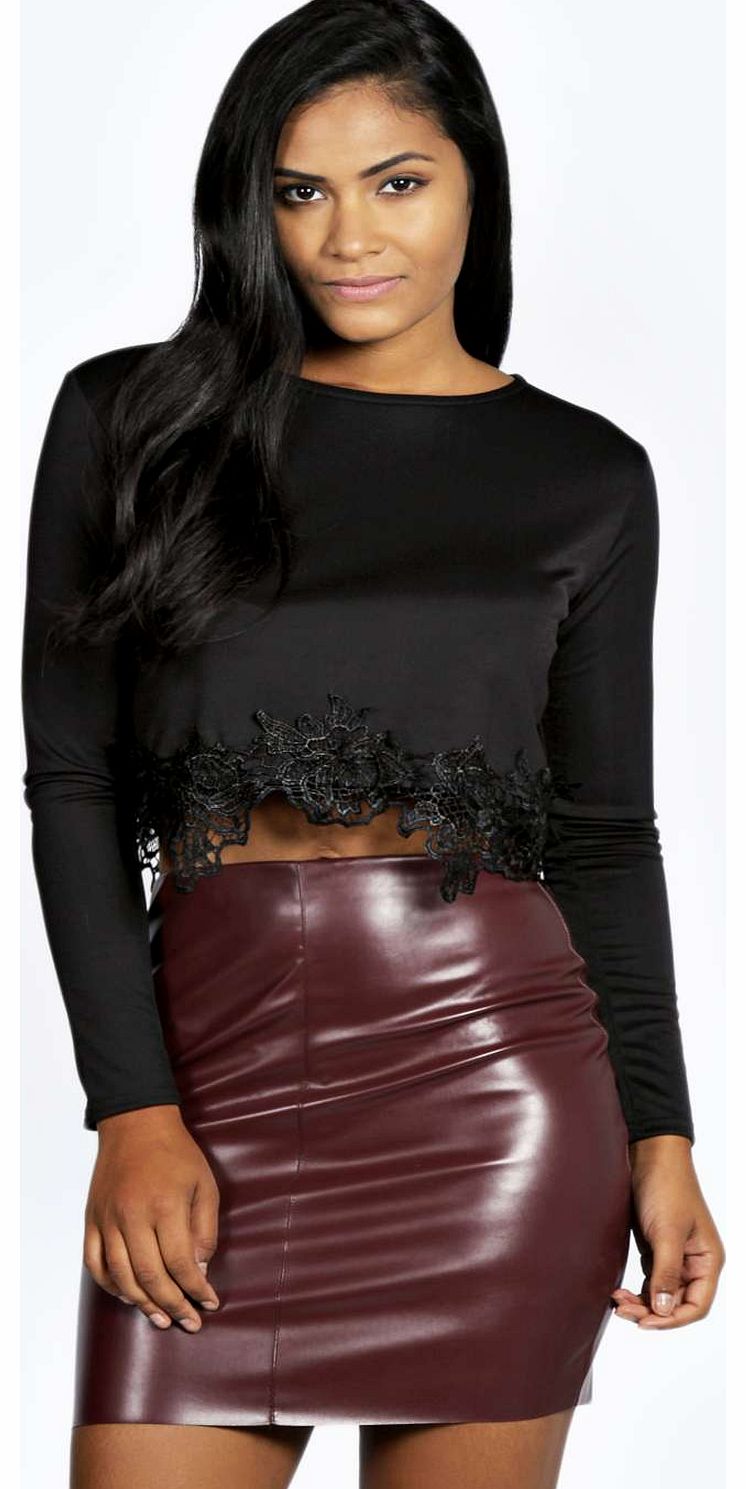 boohoo Maya Crochet Trim Long Sleeve Crop - black