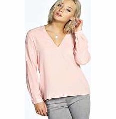 boohoo Mia Long Sleeved Deep V Blouse - blush azz20364