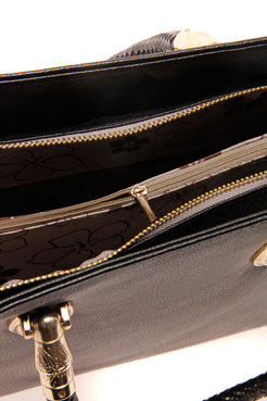 boohoo Rosalyn Metal Corner Plaited Handle Bag Female