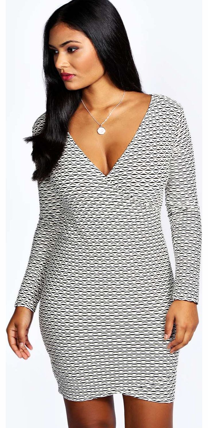 boohoo Ruth Textured Long Sleeve Wrap Dress - cream