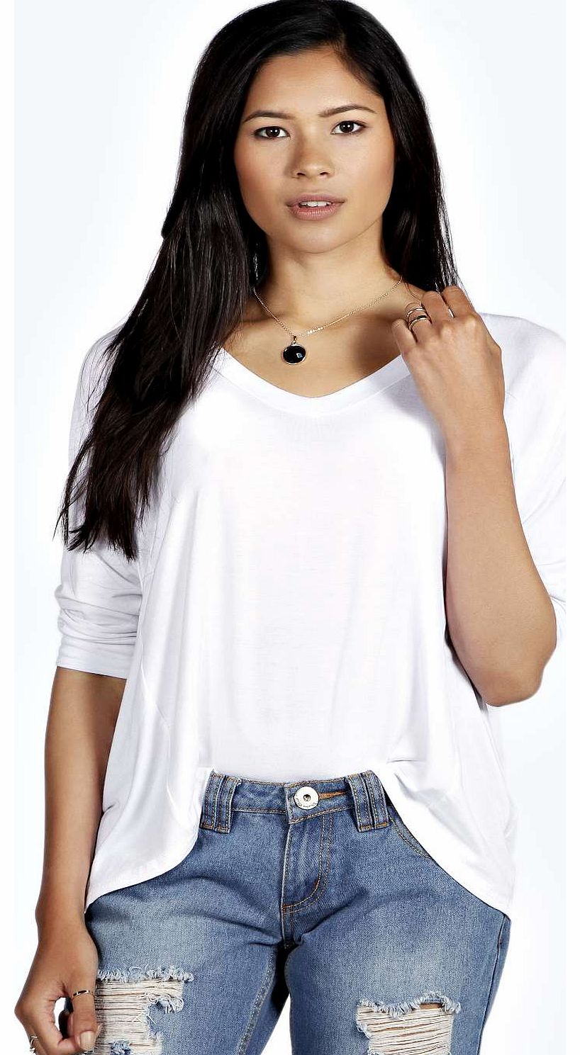 boohoo Summer Oversized V Neck 1/2 Sleeve Top - white